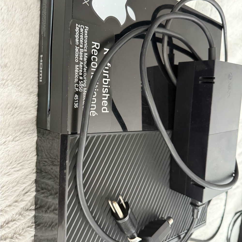 Xbox One Console - Picture 5 of 5